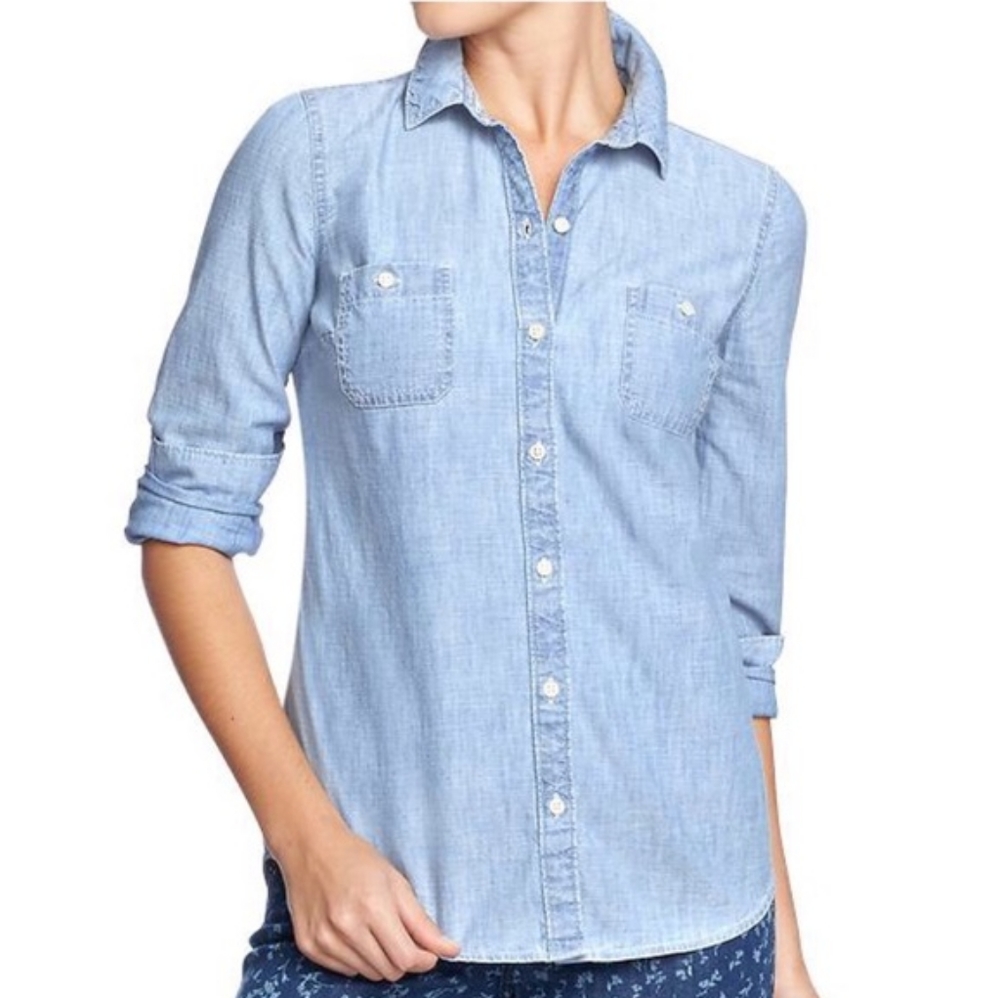 Old Navy Denim color long sleeve button down womens shirt.
